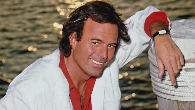 Julio Iglesias - Caruso (Fanmade) HD смотреть онлайн