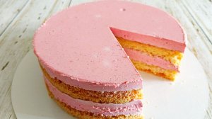 Клубничный торт с пышным суфле! Рецепт лёгкого торта из клубники.