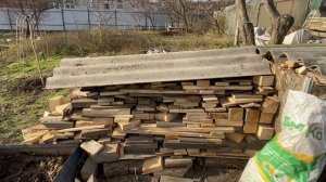 07-12-2025. Наконец заготовила грунт, перевезла дрова, пересадила  бальзамины.