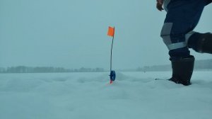 Рыбалка на жерлицы. Первый лёд. Оставили жерлицы на ночь.