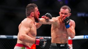 Двалишвили отправили в больницу после боя с Яном