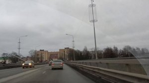 Поехала в город.Все куда то уезжают