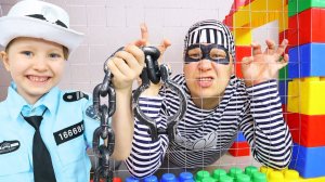 Милана с папой - забавная история про полицейского и воришку