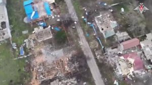 Распространение агитационных листовок над позициями гарнизона ВСУ в Гуляйполе