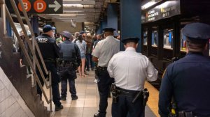 Студент поджег спящего пассажира в метро