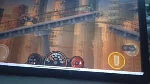 Я НЕ МЛАДШОЙ ЕСЛИ ЧТО