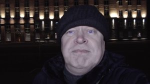 Я на площади Ленина в городе Орле. Вечер. Новогодняя ёлка, Дед Мороз и Снегурочка