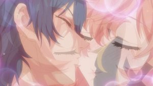 Принц соседней страны обожает злодейку