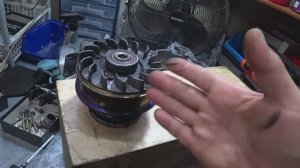 125. SUZUKI SKYWAVE 650. Грохот в вариаторе.