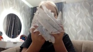 выполняю задания с ногтями