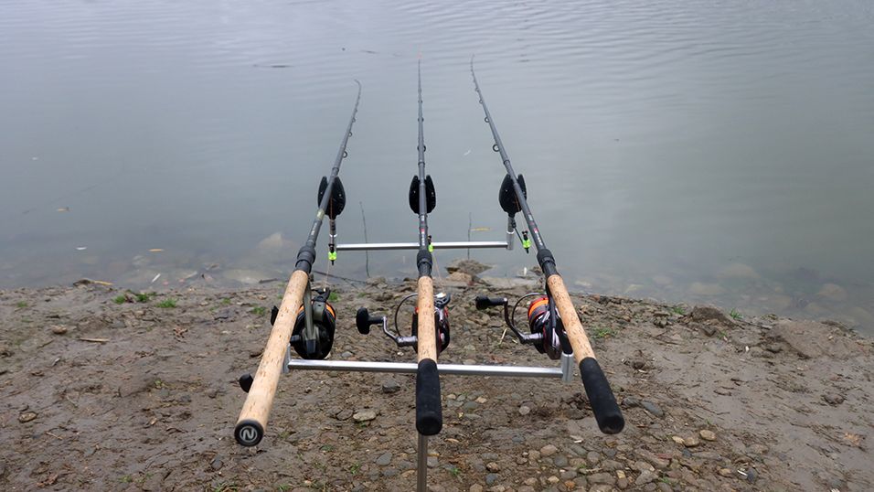 Рыбалка на карпа зимой на уловистый чесночный поп-ап