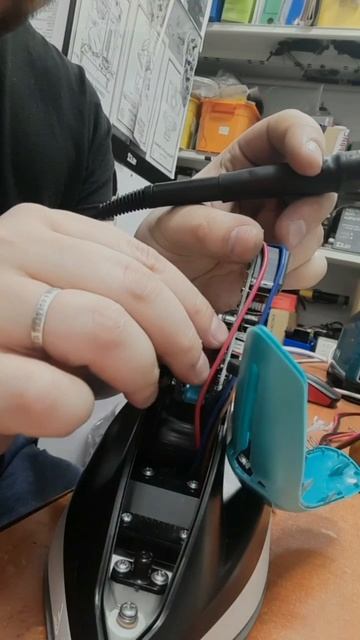 Ремонт утюгов в СПб и Ленинградской области смотреть онлайн