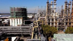 Немецкий политик де Мази предложил ФРГ вернуться к закупкам газа из РФ