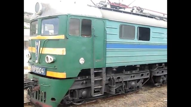 Сплотка электровозов ВЛ8- 941, ВЛ8М- 1004 смотреть онлайн