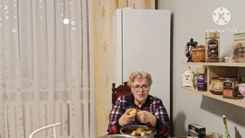 Готовим УЖИН🫕🥔 .Красим ГОЛОВУ...💆Всё враз..🤣