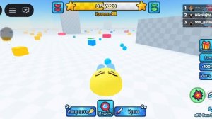 Играю в танчики, хорошая игра.