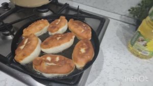 //Воскресенье// мой день//🪿🌭🐟//
рыбка запеченая в духовке// пирожочки с травой?!?!?