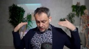 Почему отёки под глазами сильнее после сна?