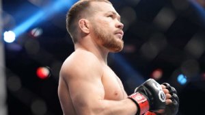 Петр Ян победил грузина Двалишвили и завоевал чемпионский пояс UFC