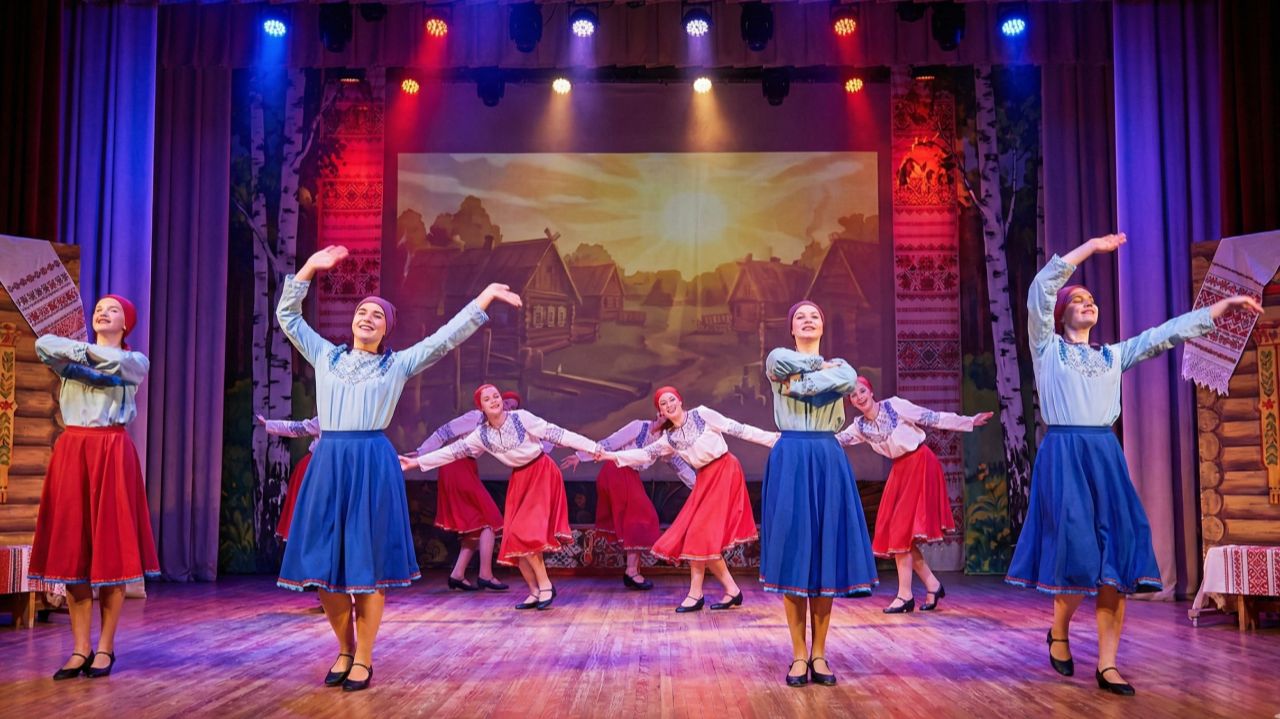 Девичий пляс. Фестиваль Траектория таланта