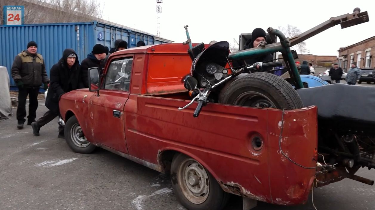 15 по счёту за год кумконвой из Хакасии  взял курс на Донбасс