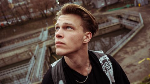 Актер Иван Ивашов. Прогулка