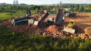 Part_4. Строительство дороги с использованием горного камня. Бульдозер толкает камни.