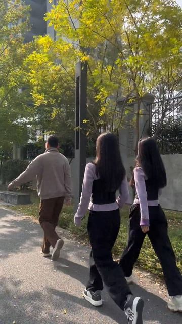 Папины дочки, близнецы @ty862768