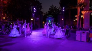 Хэллоуинский Парад Диснейленда