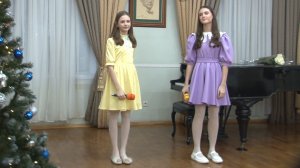 "Как ни странно" (Л.Марченко) - поют София и Мария Масленниковы