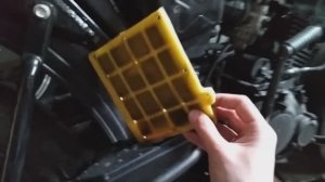 Замена воздушного фильтра на Bajaj Boxer | Обслуживание мотоцикла своими руками