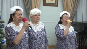 "Только ты,моя мама,живи!" (Е.Василёк) - поёт ансамбль народной песни "ИВУШКА"