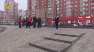 ГЛАВА ЖЕЛЕЗНОГОРСКА ПРОВЕРИЛ ХОД РАБОТ ПО БЛАГОУСТРОЙСТВУ АЛЛЕИ ПОКОЛЕНИЙ