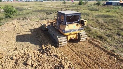 Строительство, засыпка, планировка, обзор