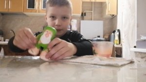 Никогда не распаковывай быр потопим Антистресс!