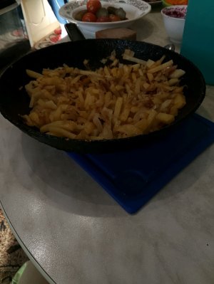 Жаренная 🥔 картошка.