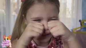 Вероника выпрашивает новые наряды