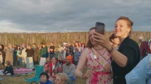 Марат Нигматуллин на фестивале Планета Любви - 2025 с песней В жизни всегда есть люди