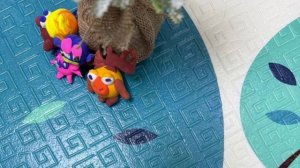 Смешарики и новогодняя елка