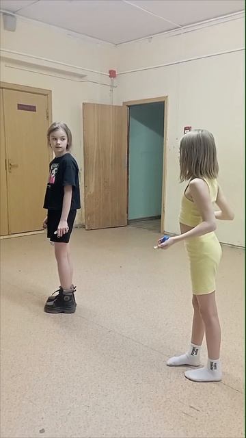 когда хочешь переодеваться с подругой смотреть онлайн