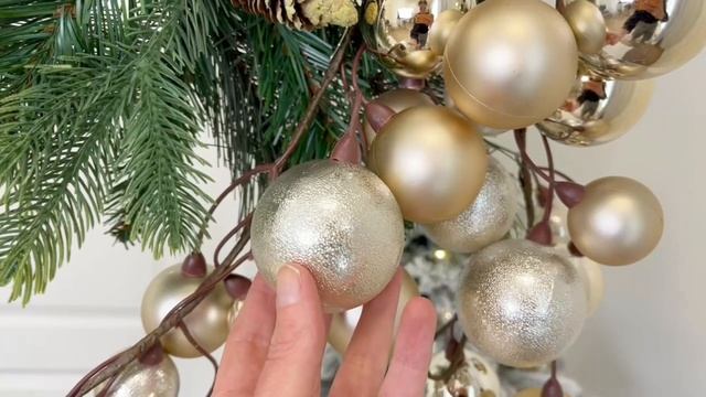 Гирлянда из шаров 4-6 см НОВОГОДНИЙ КАСКАД: ЖЕМЧУЖНЫЙ, пластик, 180х14 см, 1097081