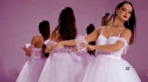 Phoebe Cates. Paradice