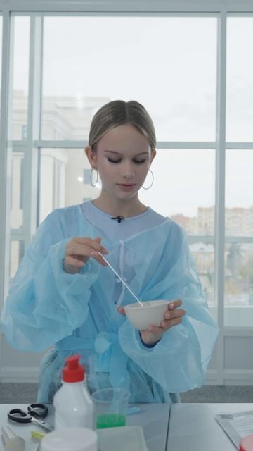 Выделить ДНК банана? 🧬 Легко! Смотри, как это было в Уфе, в выпуске #навыкатон. смотреть онлайн