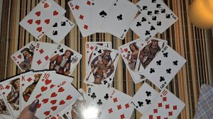 Что у него♣️ с♦️ другой?