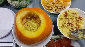 Пшенная каша на молоке в тыкве , запечённая в духовке.