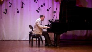 10 Раф Минеев, «Посвящение», исполняет в своей интерпретации Андрей Девятьяров