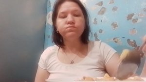 Мукбанг картоФельная запеканка/Очень захотелось помидорки😋