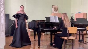 Волшебный цветок Л. Бетховен исполняет Лобина Елизавета (академический вокал)