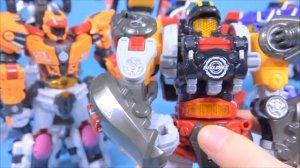 Взрывная трансформация роботы меняют облик за секунду!