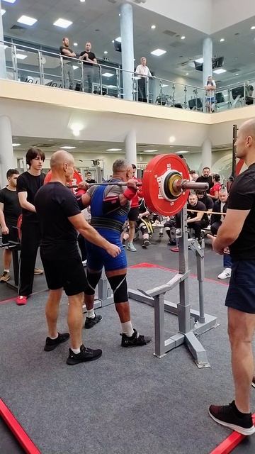 Пауэрлифтинг. Присед смотреть онлайн